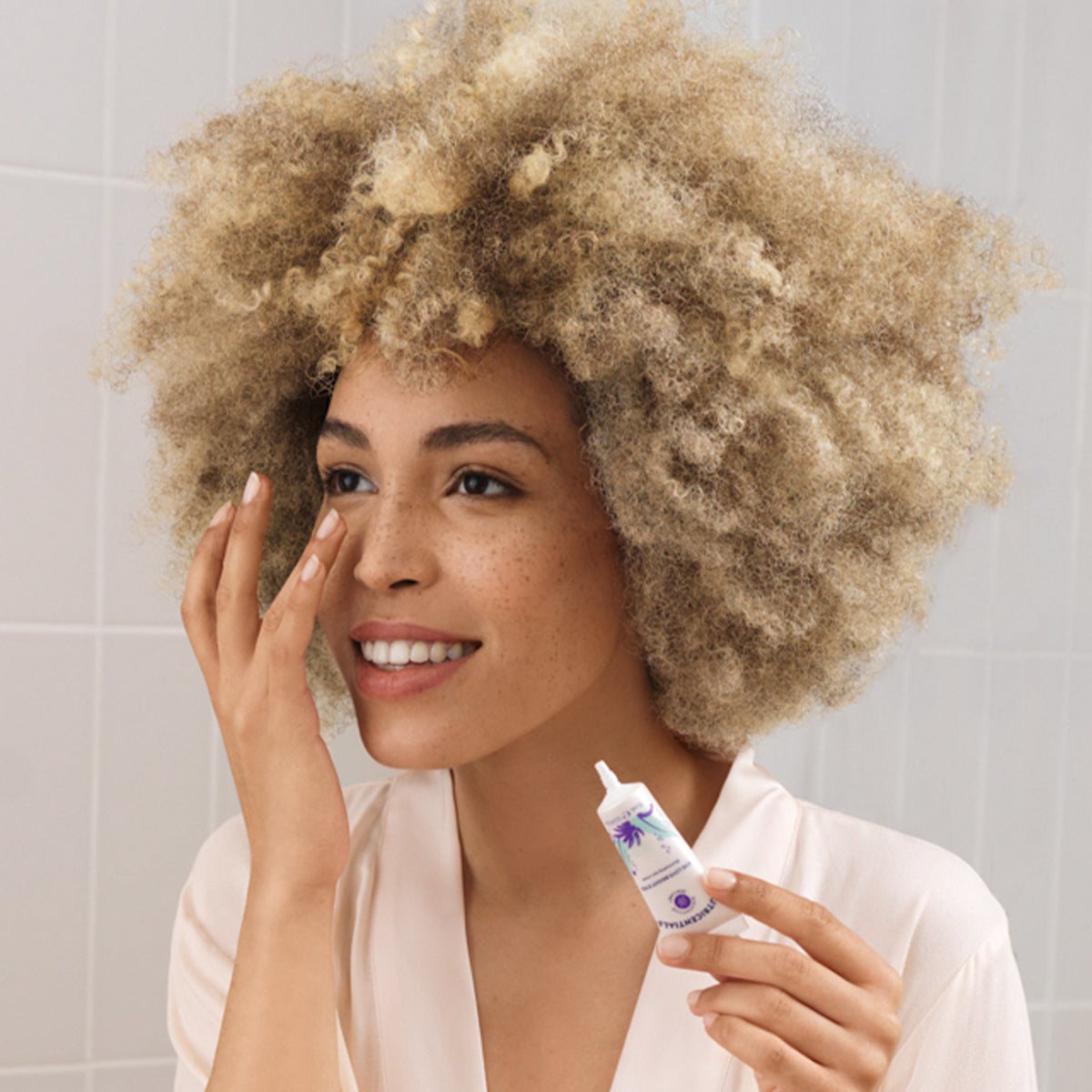 Eye Love Bright Eyes Illuminating Eye Cream