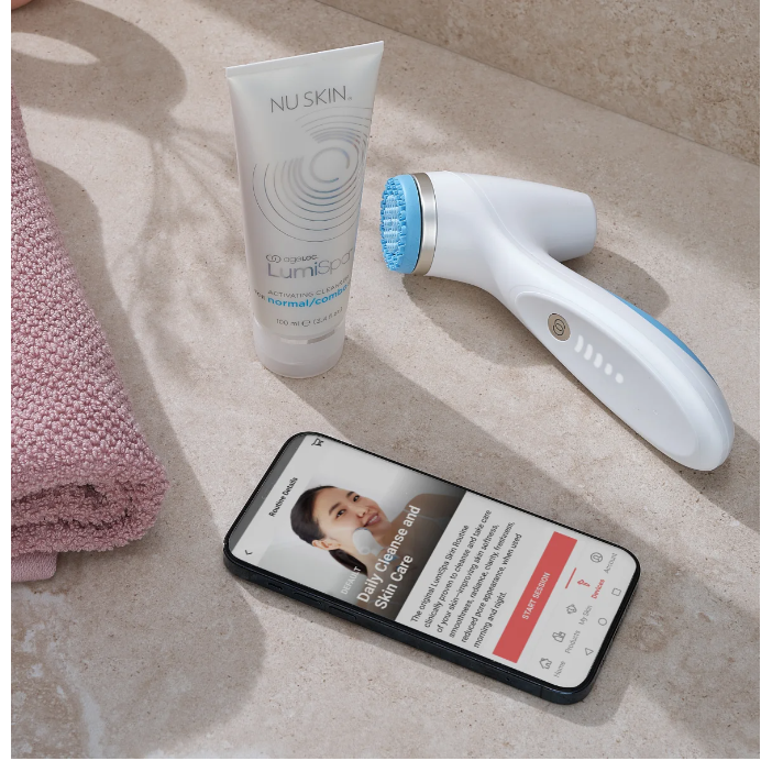 LumiSpa iO - revolúcia v personalizovanej starostlivosti o pleť